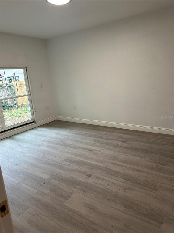 Picture of 10216 N Pawnee Avenue, Tampa FL 33617