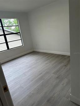 Picture of 10216 N Pawnee Avenue, Tampa, FL 33617