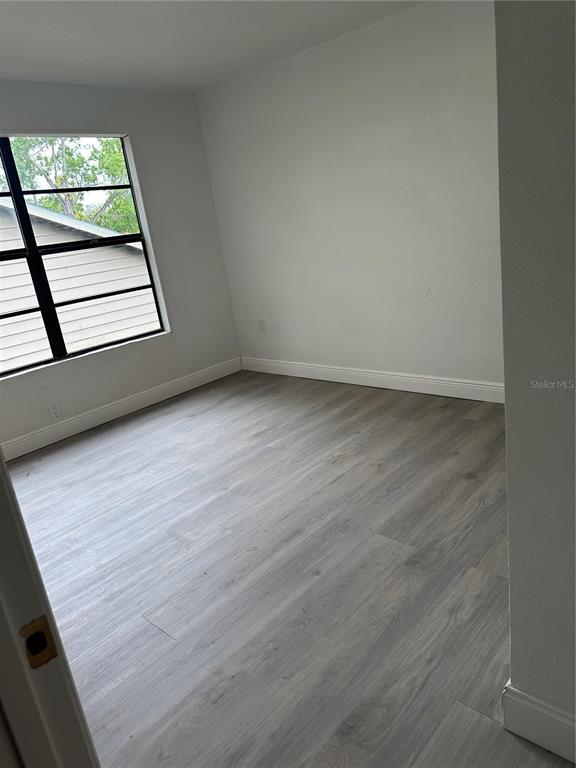 Picture of 10216 N Pawnee Avenue, Tampa FL 33617