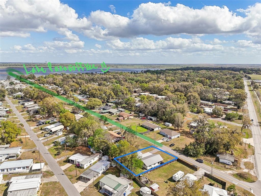 Picture of 1314 Cr 463, Lake Panasoffkee, FL 33538