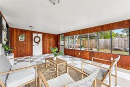 Picture of 1314 Cr 463, Lake Panasoffkee, FL 33538