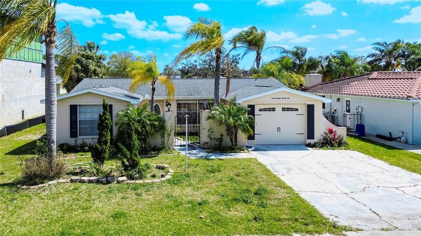 Picture of 9826 Island Harbor Drive, Port Richey FL 34668