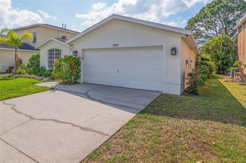 Picture of 307 Balmoral Court, Davenport FL 33896