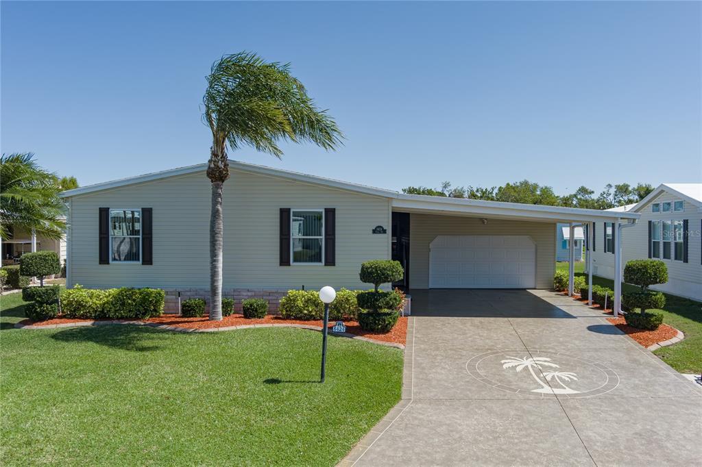 Picture of 8424 Regal Way, Palmetto, FL 34221