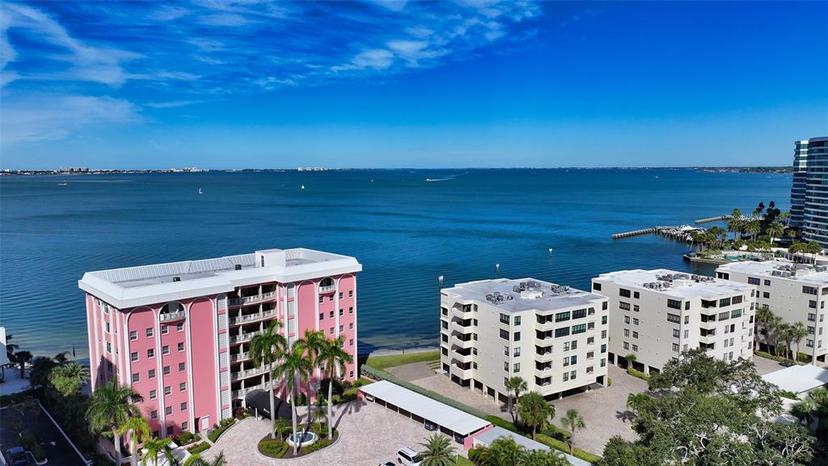 Picture of 37 Sunset Drive Unit 12, Sarasota FL 34236