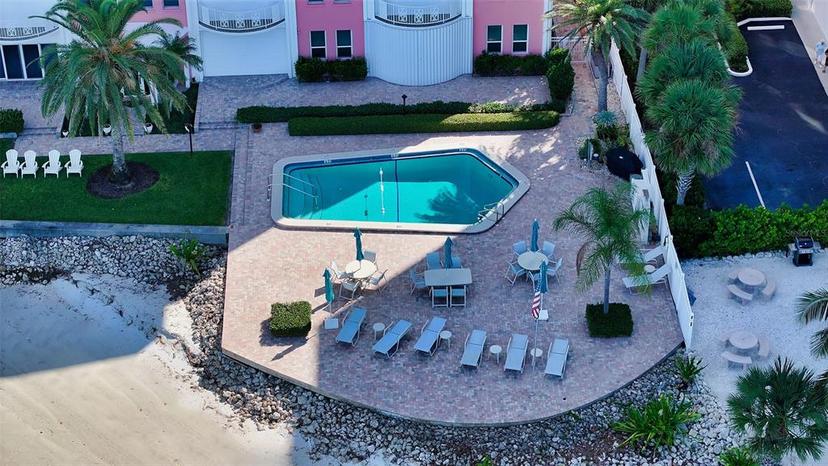 Picture of 37 Sunset Drive Unit 12, Sarasota FL 34236