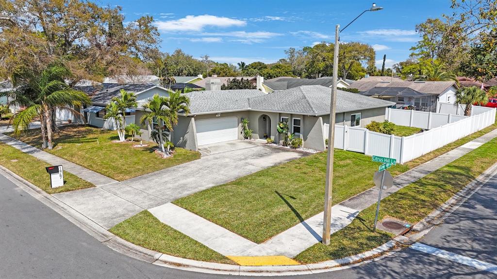 Picture of 1947 Citrus Hill Lane, Palm Harbor, FL 34683
