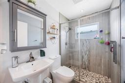 Picture of 1947 Citrus Hill Lane, Palm Harbor, FL 34683