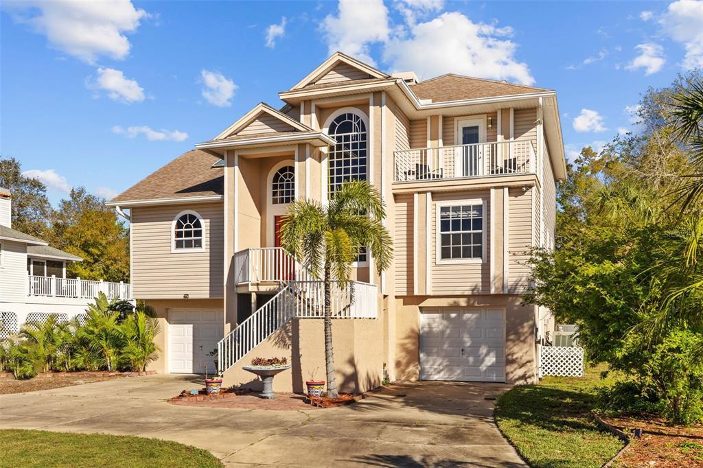 Picture of 3114 Bluff Boulevard, Holiday, FL 34691