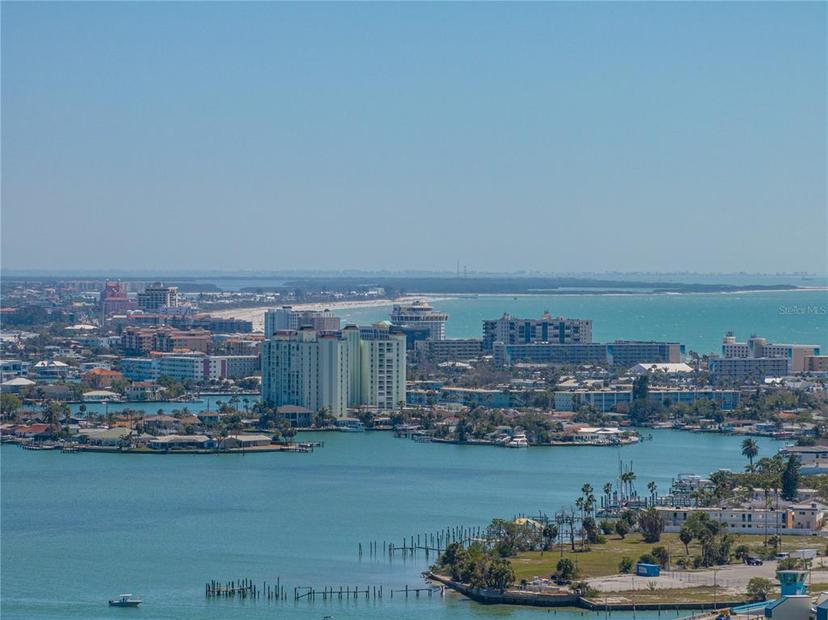 Picture of 7910 Sun Island Dr S # 301, South Pasadena FL 33707