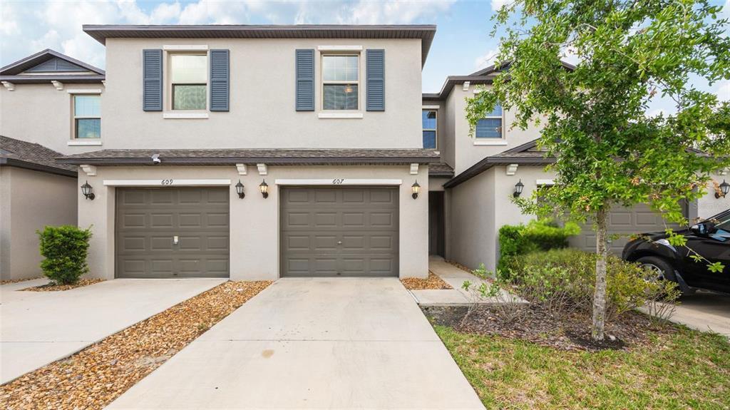 Picture of 607 Royal Empress Drive, Ruskin, FL 33570