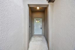 Picture of 607 Royal Empress Drive, Ruskin, FL 33570