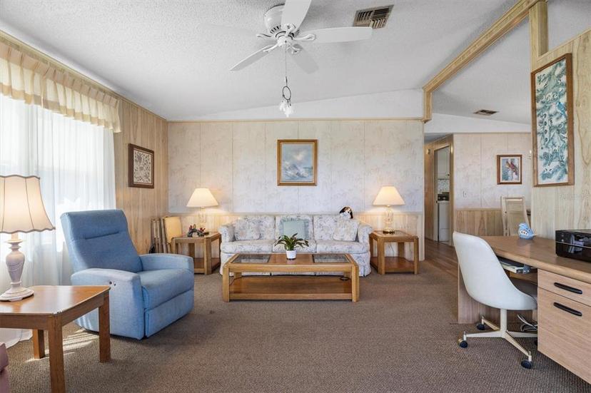 Picture of 6711 Canterbury Drive Ne, Winter Haven FL 33881
