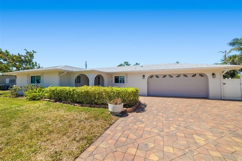 Picture of 5522 Yorkshire Way, Sarasota FL 34231