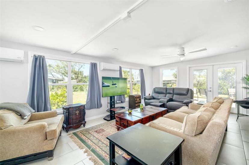 Picture of 5522 Yorkshire Way, Sarasota FL 34231