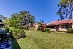 Picture of 9769 86Th Avenue Unit 9769, Seminole, FL 33777