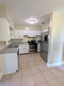 Picture of 3905 W Carmen Street, Tampa, FL 33609