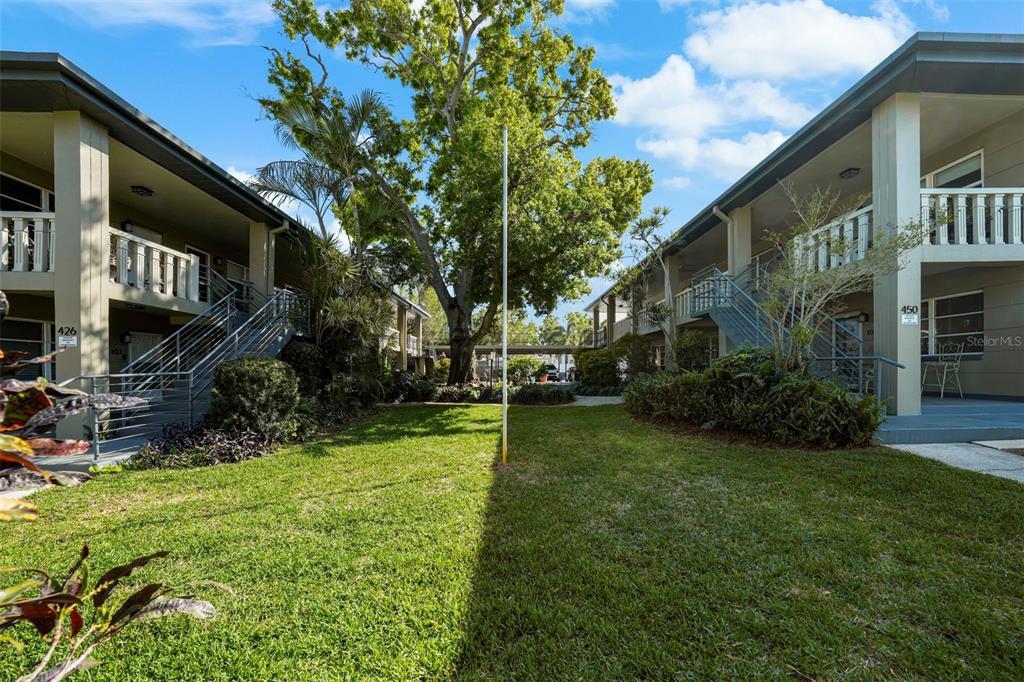 Picture of 426 32Nd Avenue N Unit 102E, St Petersburg, FL 33704
