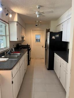 Picture of 1903 Lake Ella Road, Fruitland Park, FL 34731