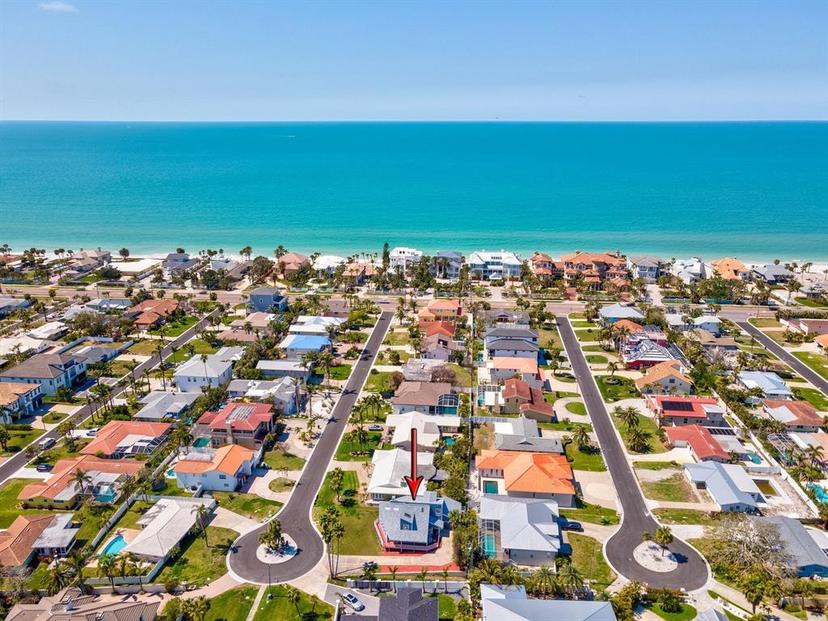 Picture of 115 16Th Street, Belleair Beach FL 33786