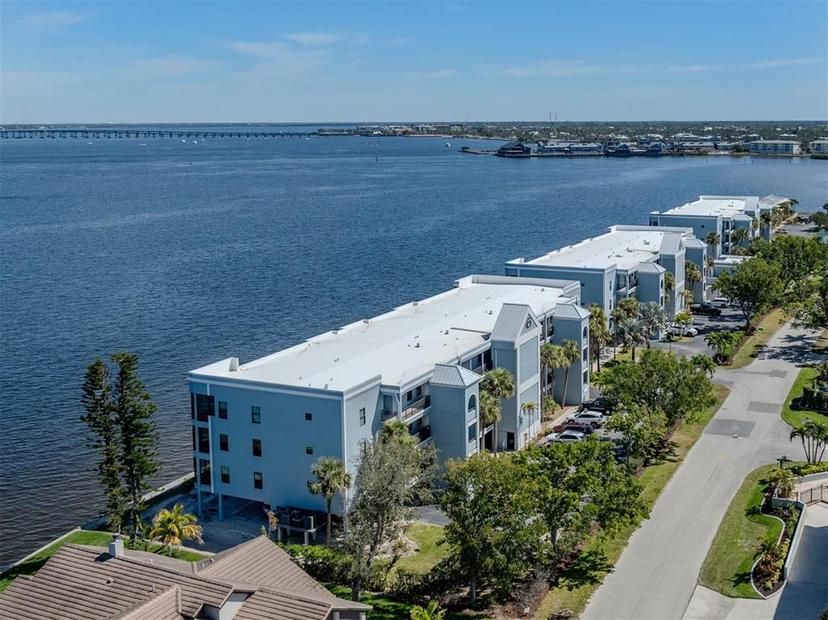 Picture of 1750 Jamaica Way Unit 322, Punta Gorda FL 33950
