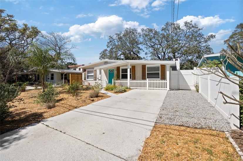 Picture of 6327 Emerson Avenue S, St Petersburg FL 33707