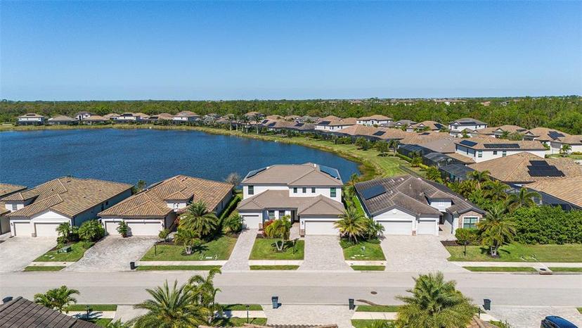Picture of 6410 Rosehill Farm Run, Bradenton FL 34211