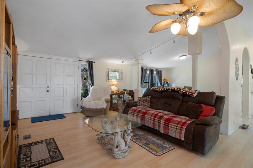 Picture of 12155 Rock Duck Avenue, Weeki Wachee FL 34614
