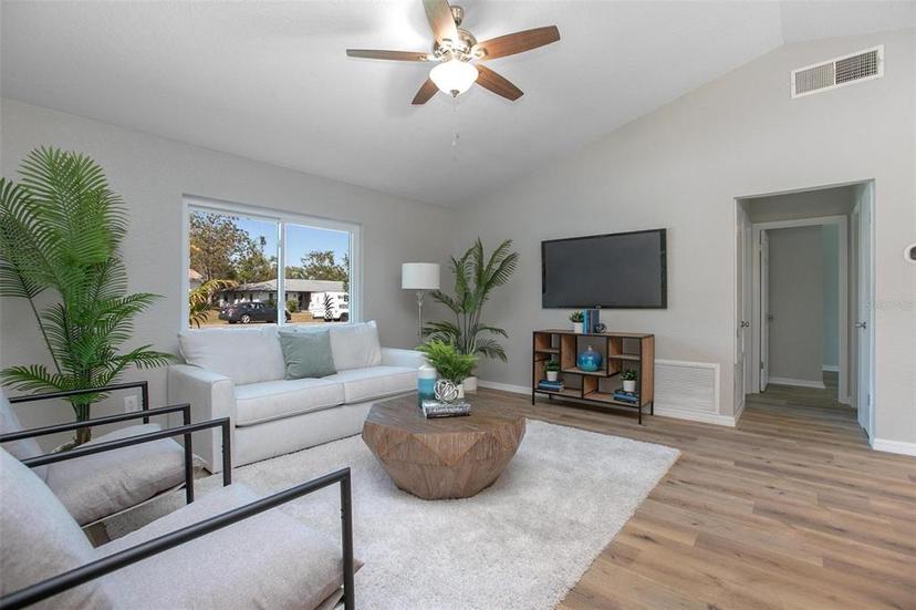 Picture of 597 Gainsboro Street, Deltona FL 32725