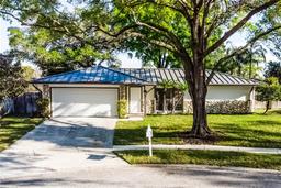 Picture of 2952 Ashwood Court, Apopka, FL 32703