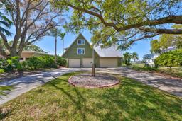 Picture of 352 Shore Drive E, Oldsmar, FL 34677