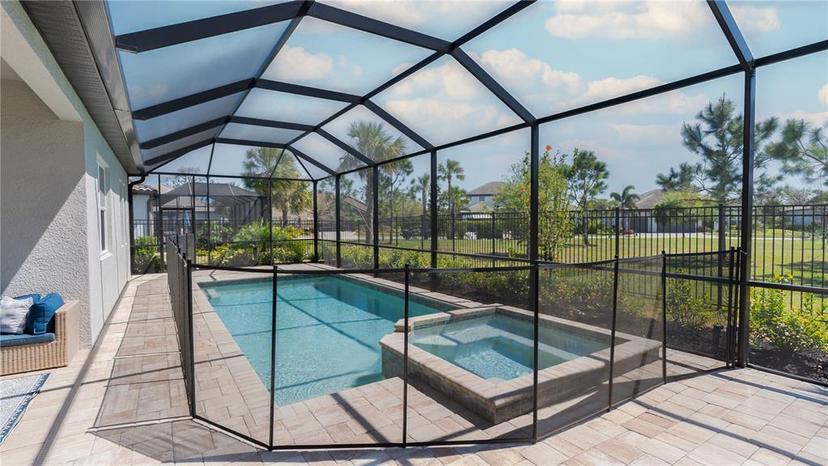 Picture of 6172 Lungo Lago Drive, Sarasota FL 34241