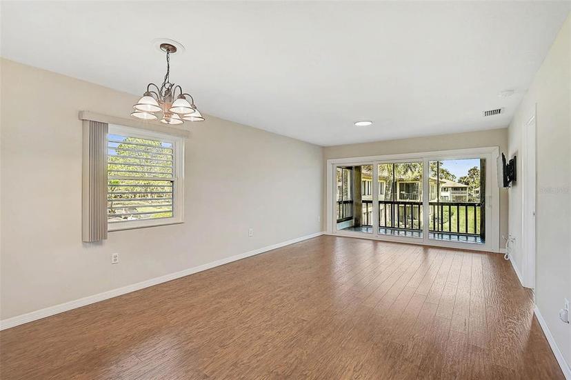 Picture of 5201 Lake Village Drive Unit 14, Sarasota FL 34235