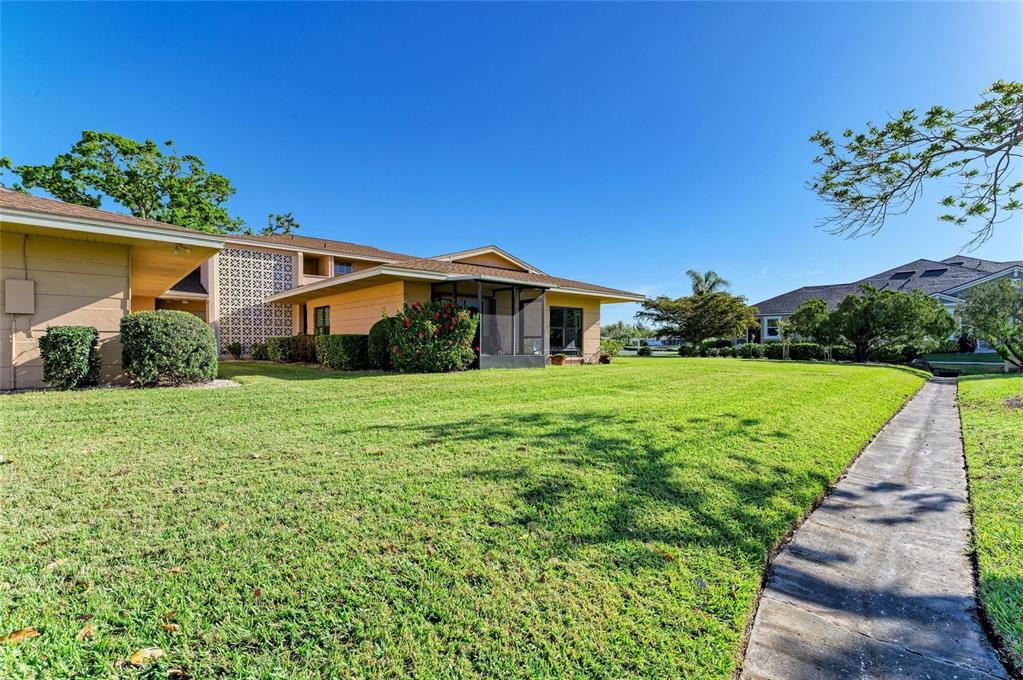 Picture of 2233 Beneva Terrace Unit 2232, Sarasota, FL 34232
