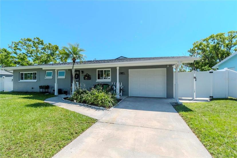Picture of 13596 Croft Drive N, Largo FL 33774