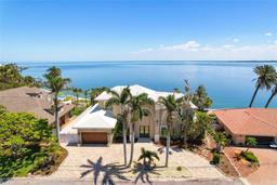 Picture of 606 Crestwood Lane, Holmes Beach, FL 34217
