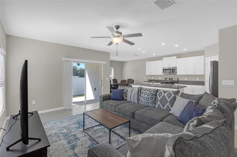 Picture of 7229 Spring Snowflake Avenue, Tampa FL 33619