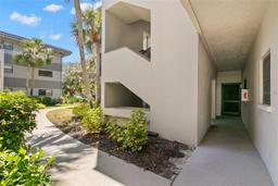 Picture of 2650 Countryside Boulevard Unit B102, Clearwater, FL 33761