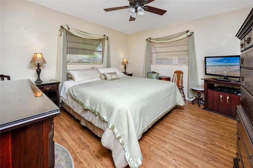 Picture of 1521 San Helen Drive, Dunedin FL 34698