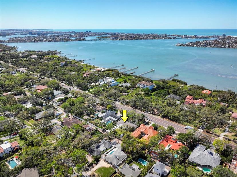 Picture of 1433 Park Street N, St Petersburg FL 33710