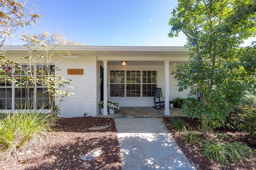Picture of 1433 Park Street N, St Petersburg FL 33710
