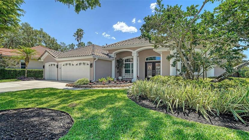 Picture of 4912 Old Oakleaf Drive, Sarasota FL 34233