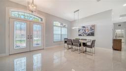 Picture of 4912 Old Oakleaf Drive, Sarasota, FL 34233