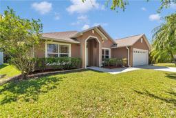 Picture of 1201 Creekview Court, St Cloud, FL 34772