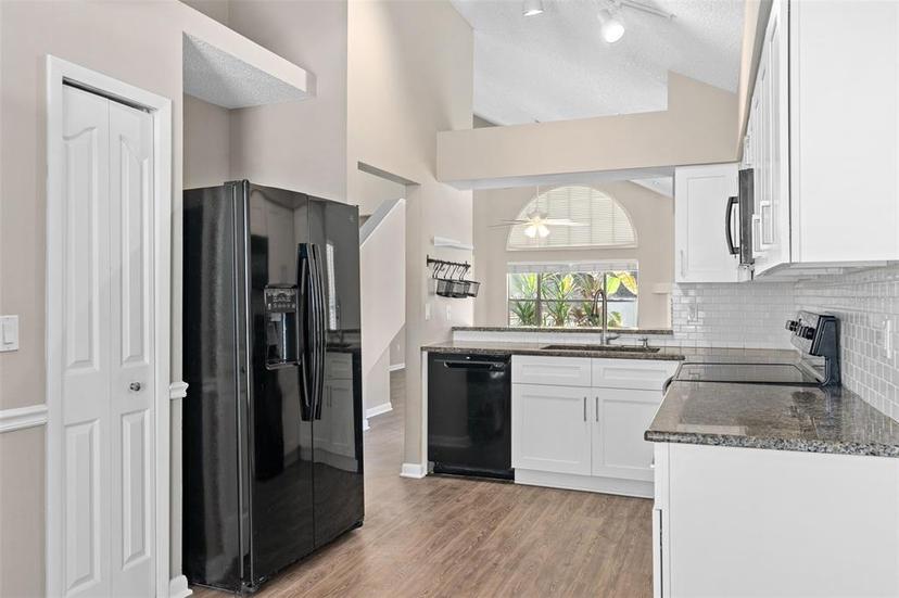 Picture of 936 Summer Lakes Drive, Orlando FL 32835
