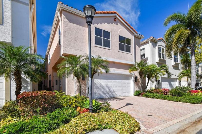 Picture of 1035 Royal Pass Road, Tampa FL 33602
