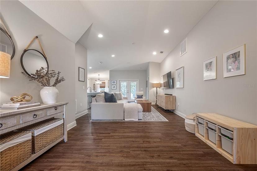Picture of 1805 W Norfolk Street, Tampa FL 33604