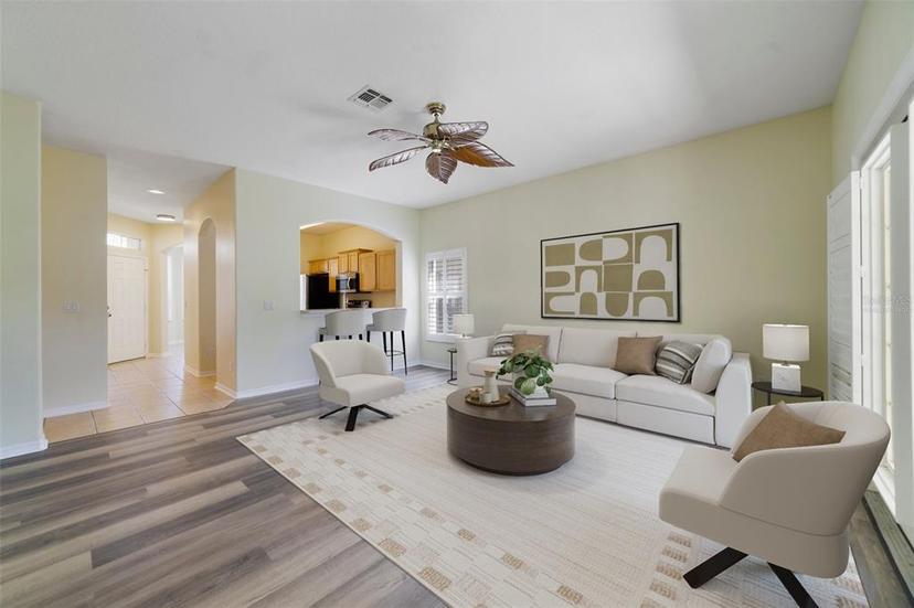 Picture of 13850 Mirror Lake Drive, Orlando FL 32828