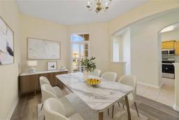 Picture of 13850 Mirror Lake Drive, Orlando, FL 32828