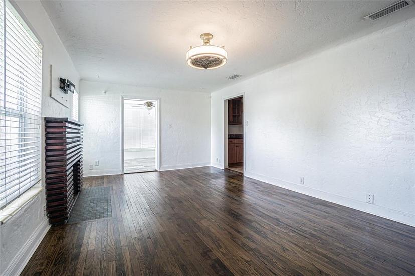 Picture of 1807 23Rd Avenue N, St Petersburg FL 33713